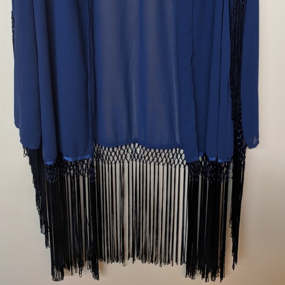 Fringe Kimono - Picture 3 of 8